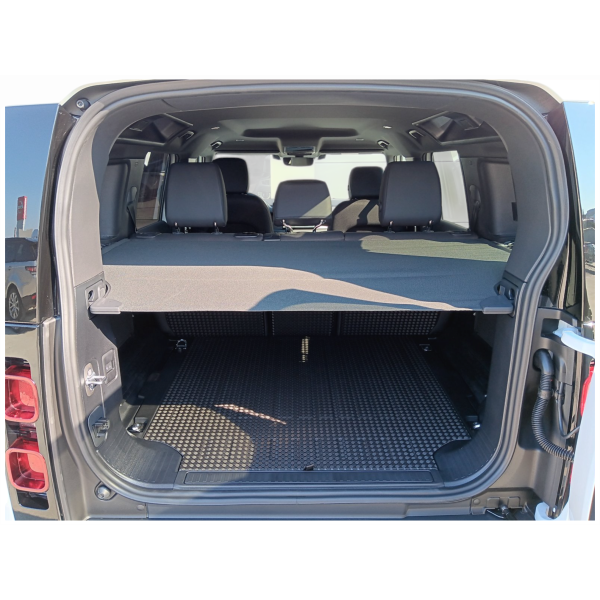 Land Rover Defender 110 3.0D MHEV I6 S AWD 2025 | Off-Road Icon