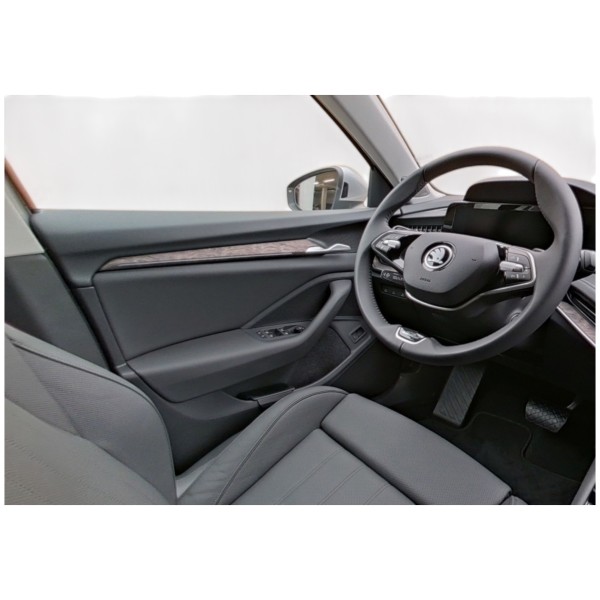 Skoda Superb Combi L&K 2.0 TDI 4x4 DSG - Luxury & Power