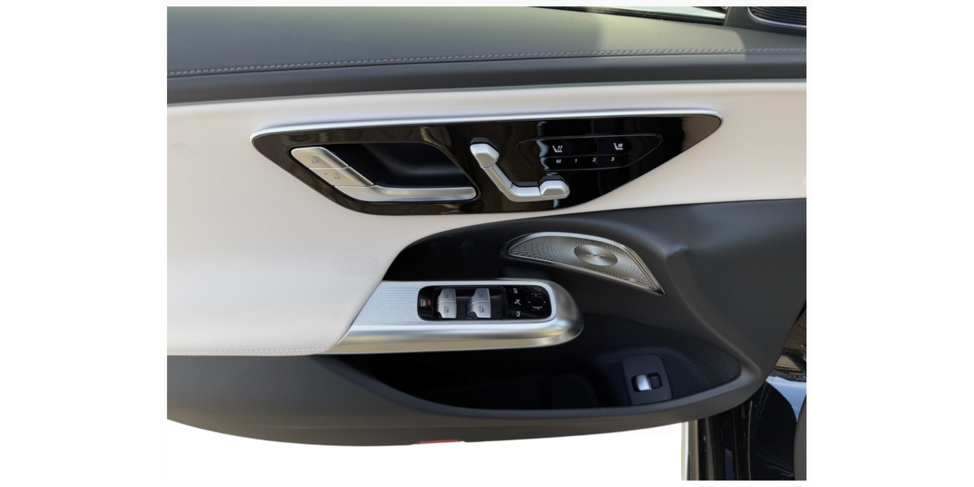 Mercedes-Benz E 220d 4MATIC - Luxury Sedan with AWD Performance