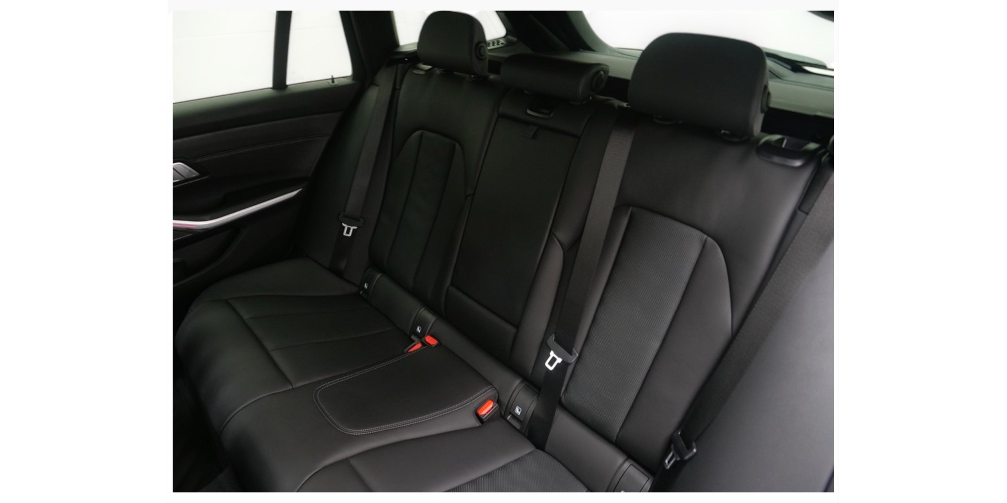 BMW M3 Touring M Competition xDrive – Carbon Style