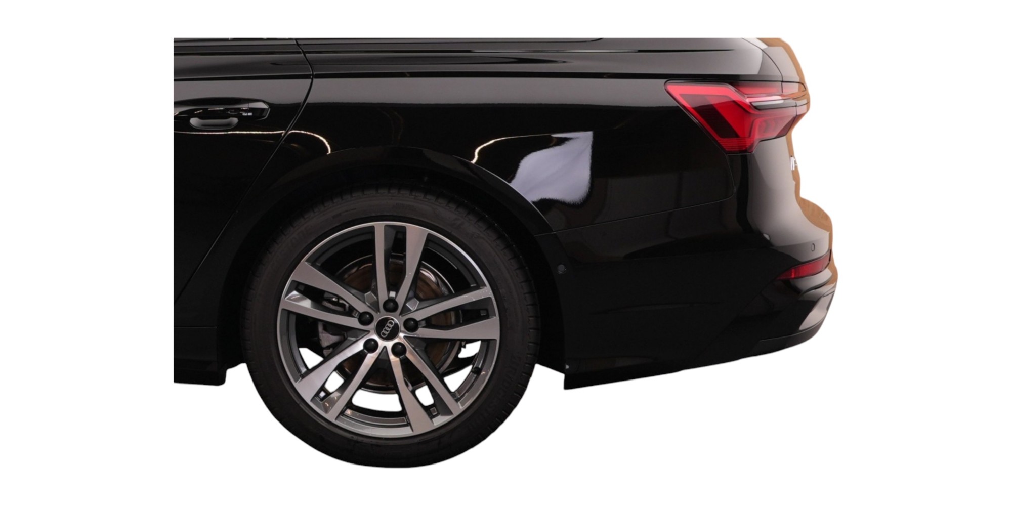 Audi A6 Avant S line 40 TDI quattro – Dynamic Luxury