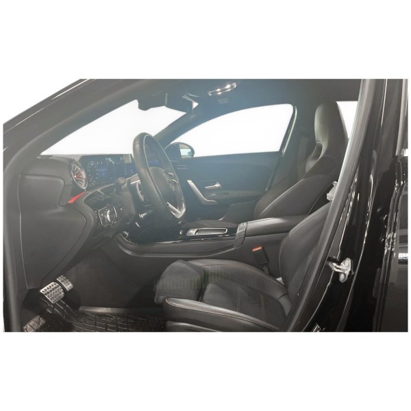 Mercedes-Benz A 250 e AMG – Plug-in Hybrid Power