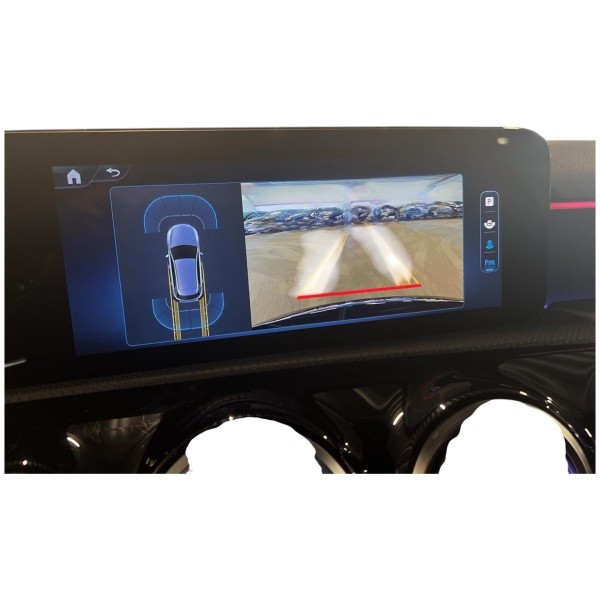 Mercedes-Benz A 250 e AMG – Plug-in Hybrid Power