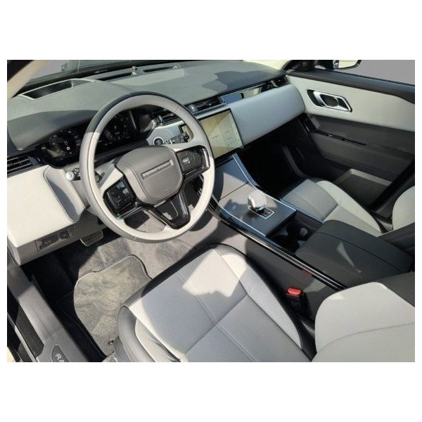 Range Rover Velar P400e | Dynamic Hybrid SUV