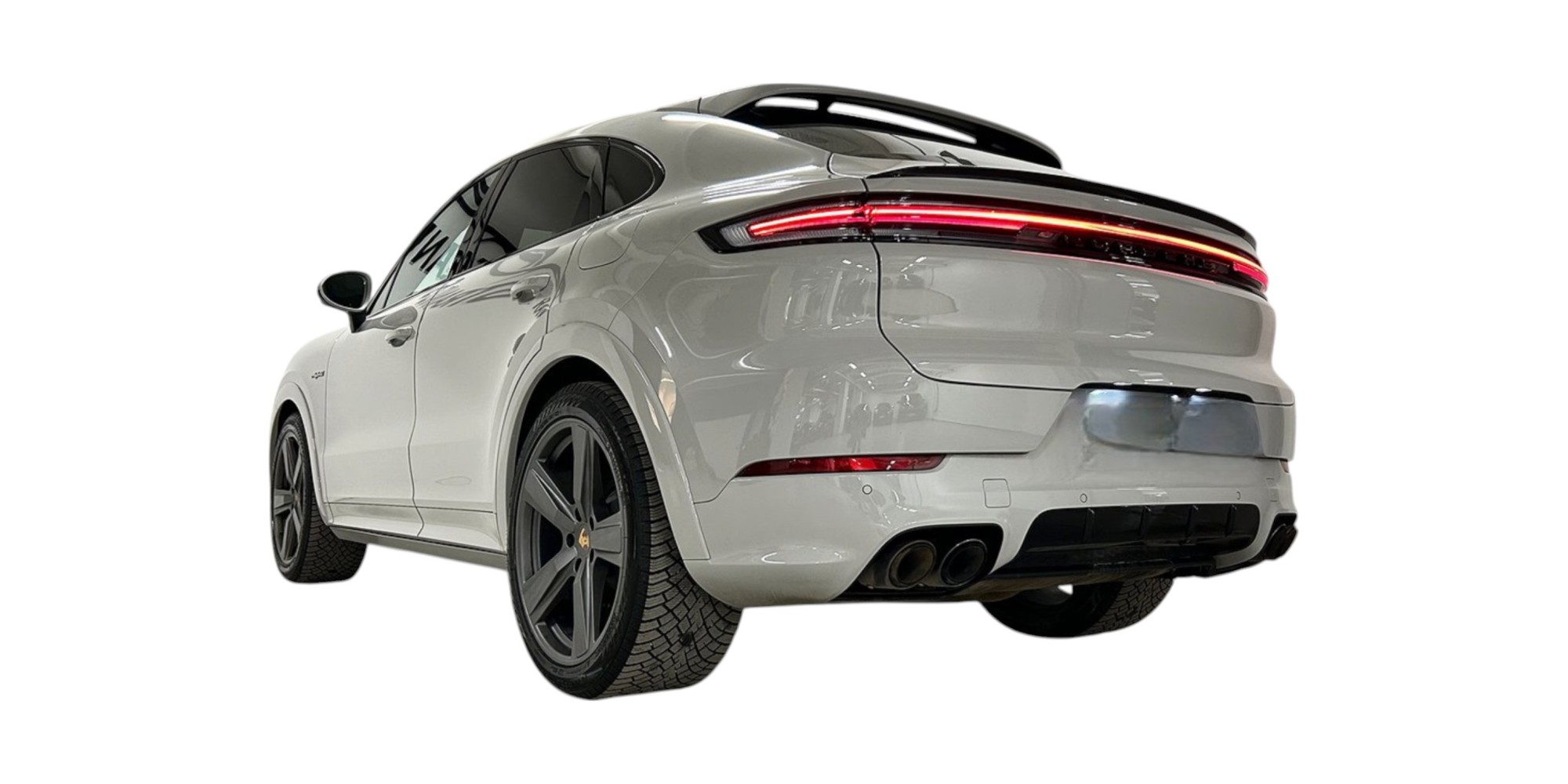 Porsche Cayenne Coupe E-Hybrid – Power & Efficiency