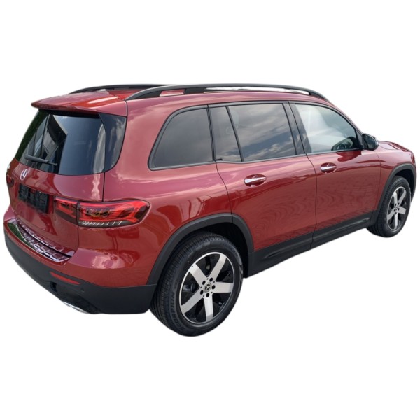 Mercedes-Benz GLB 200 | Compact and Spacious SUV