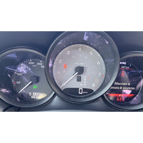 Porsche Macan S – Performance & Elegance | Buy Now