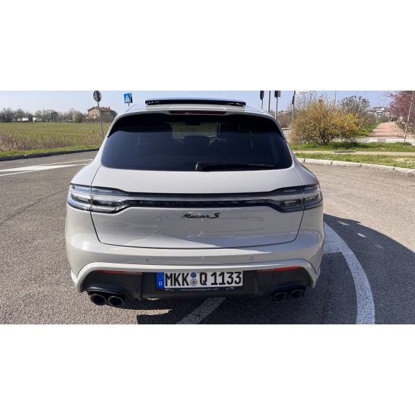 Porsche Macan S – Performance & Elegance | Buy Now
