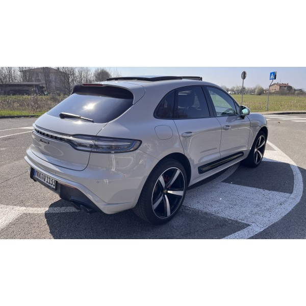Porsche Macan S – Performance & Elegance | Buy Now