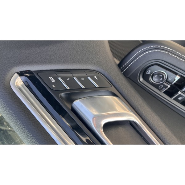 Porsche Macan S – Performance & Elegance | Buy Now