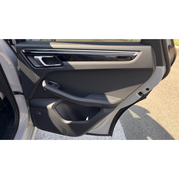 Porsche Macan S – Performance & Elegance | Buy Now