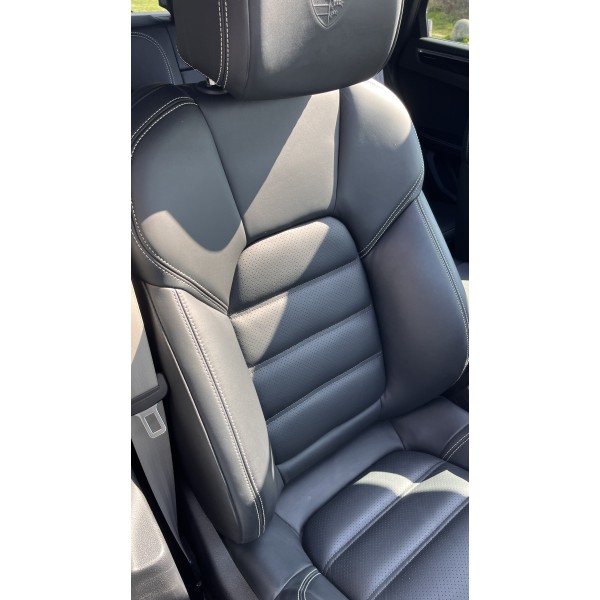 Porsche Macan S – Performance & Elegance | Buy Now