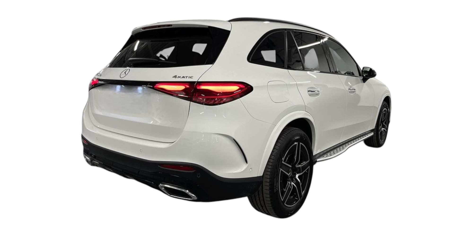 Mercedes-Benz GLC 300 de 4MATIC – Hybrid Luxury Awaits!