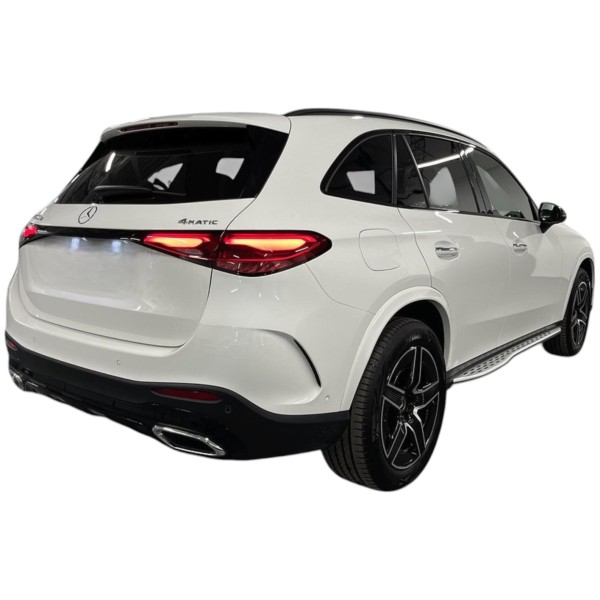 Mercedes-Benz GLC 300 de 4MATIC – Hybrid Luxury Awaits!