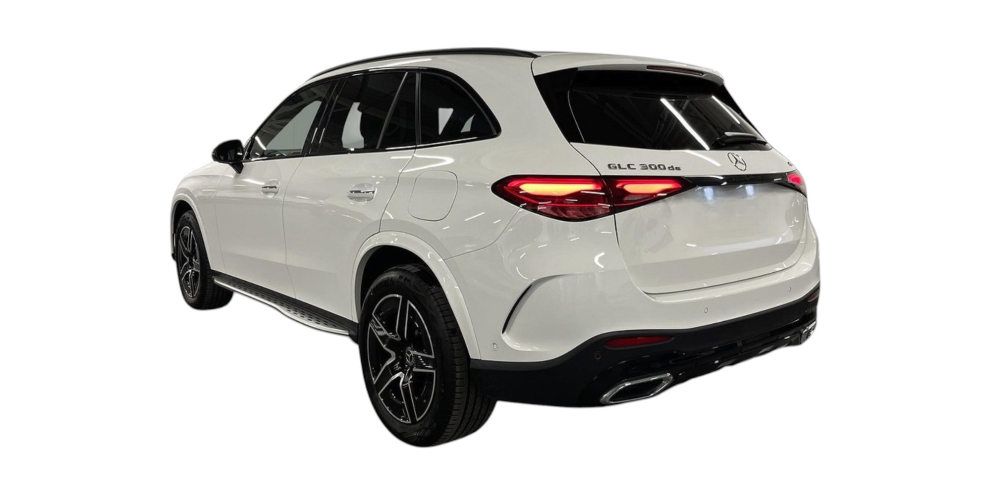 Mercedes-Benz GLC 300 de 4MATIC – Hybrid Luxury Awaits!