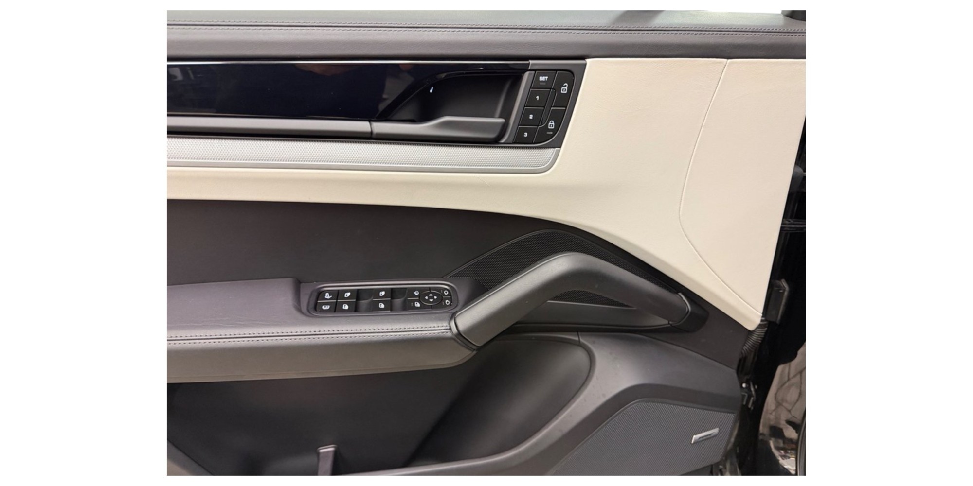 Porsche Cayenne E-Hybrid – Luxury and Performance | Buy Now