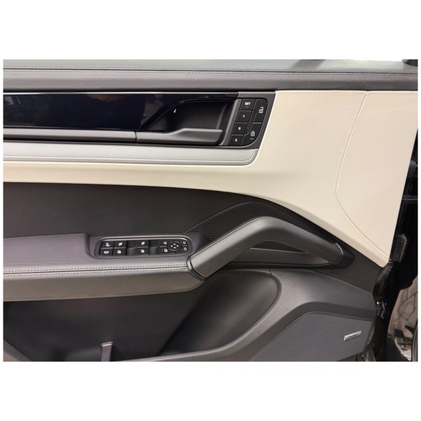 Porsche Cayenne E-Hybrid – Luxury and Performance | Buy Now