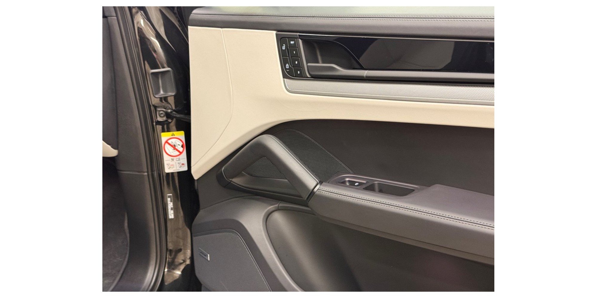 Porsche Cayenne E-Hybrid – Luxury and Performance | Buy Now