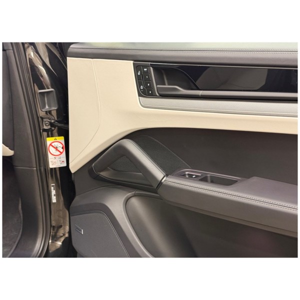 Porsche Cayenne E-Hybrid – Luxury and Performance | Buy Now