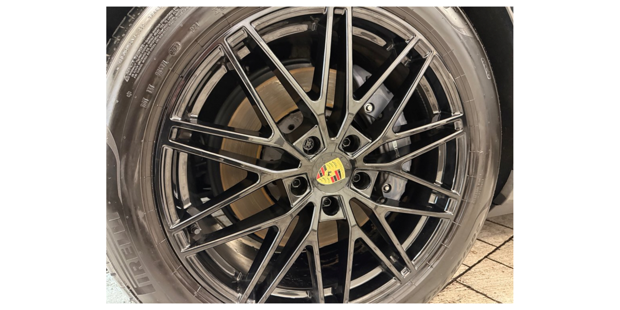 Porsche Cayenne E-Hybrid – Luxury and Performance | Buy Now