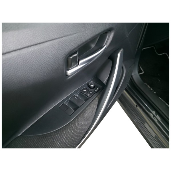 Toyota Corolla Hybrid – Business & Efficiency | Buy Now