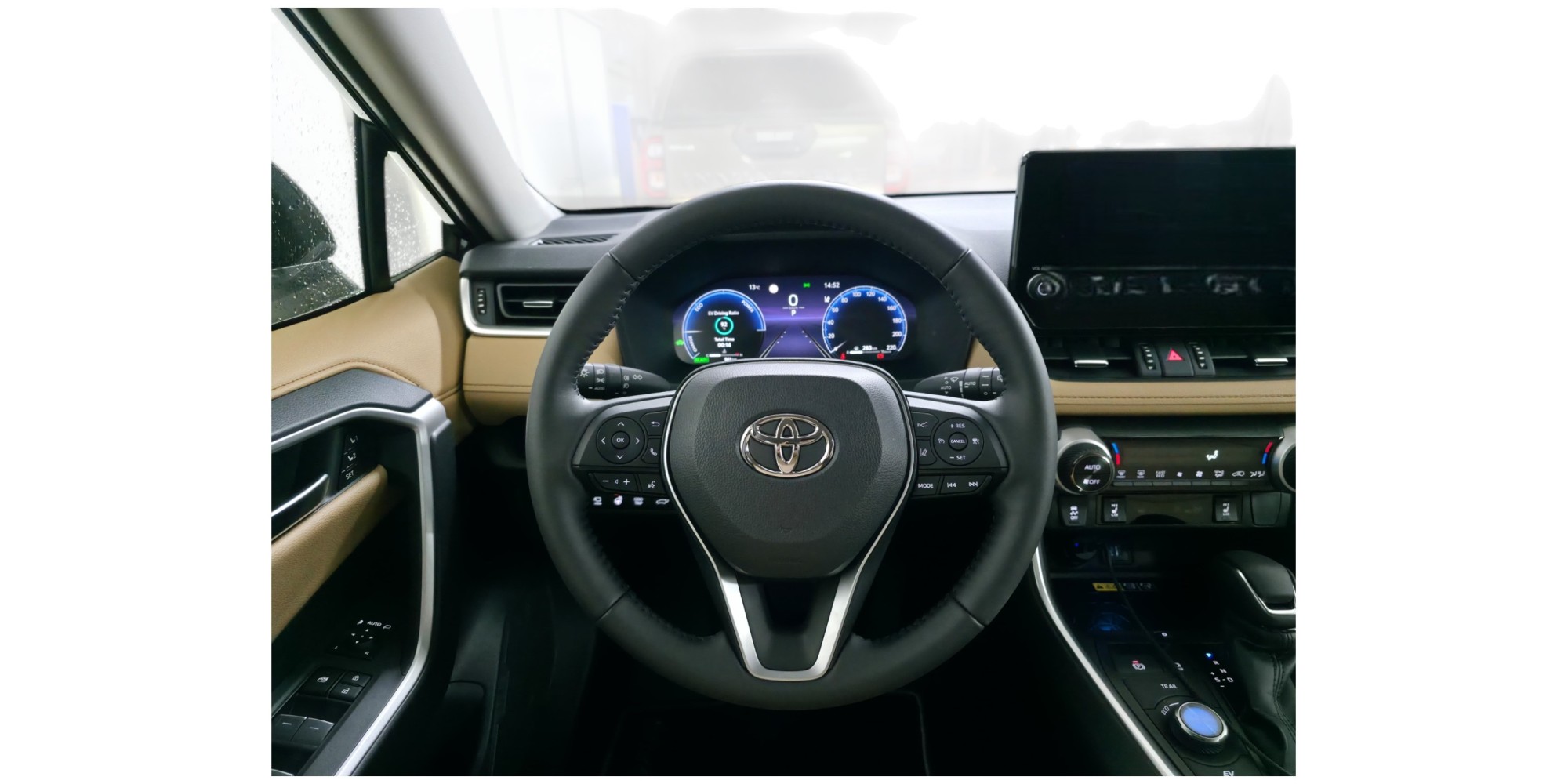 Toyota RAV4 Hybrid – Power & Luxury | Drive Now
