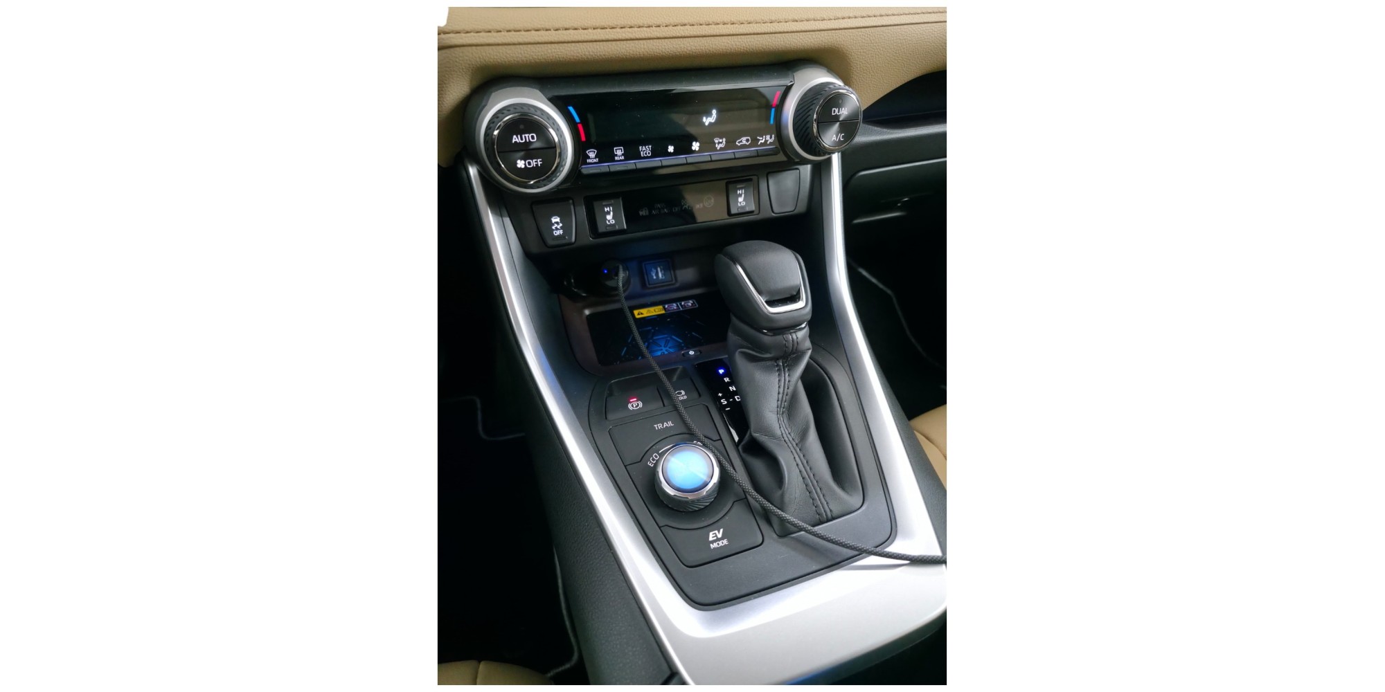 Toyota RAV4 Hybrid – Power & Luxury | Drive Now