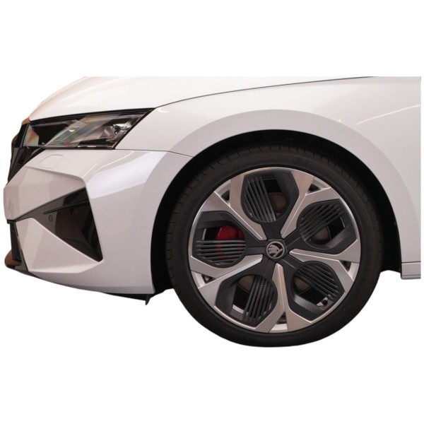 Skoda Octavia Combi RS 2.0 TSI DSG – Sporty & Spacious