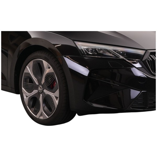 Skoda Octavia Combi RS 2.0 TSI DSG – Sporty & Spacious