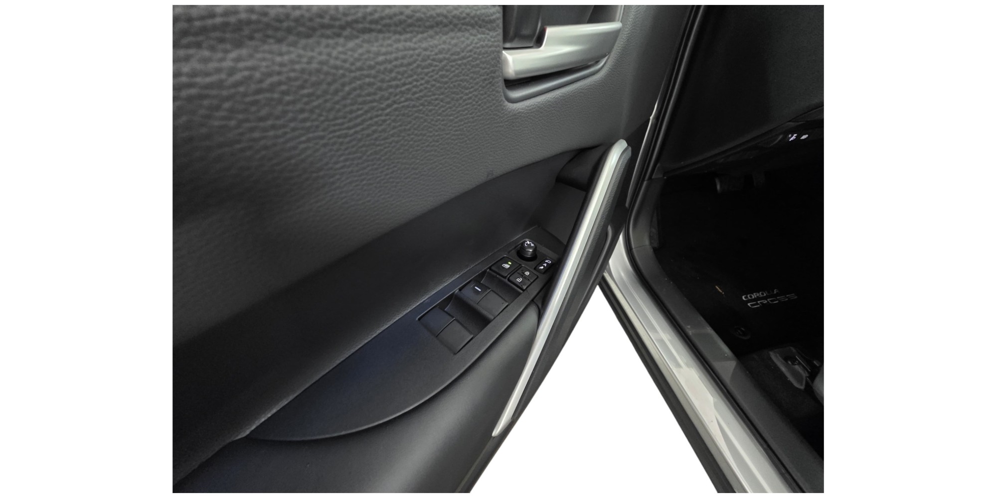 Toyota Corolla Cross Hybrid – Efficiency & Comfort | Buy Now