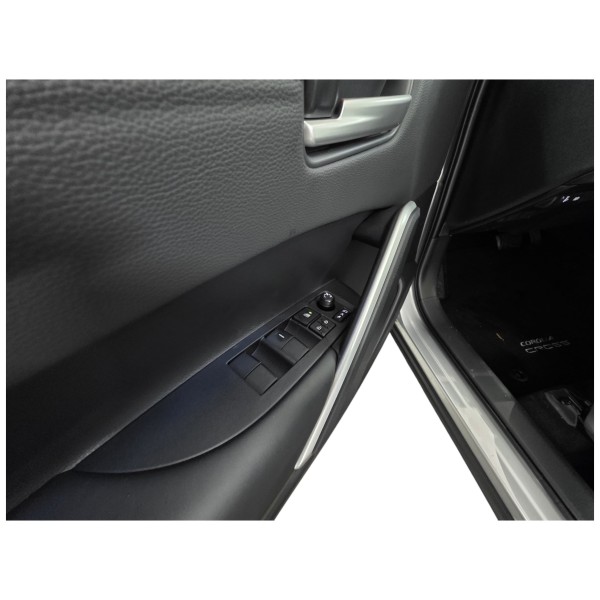 Toyota Corolla Cross Hybrid – Efficiency & Comfort | Buy Now