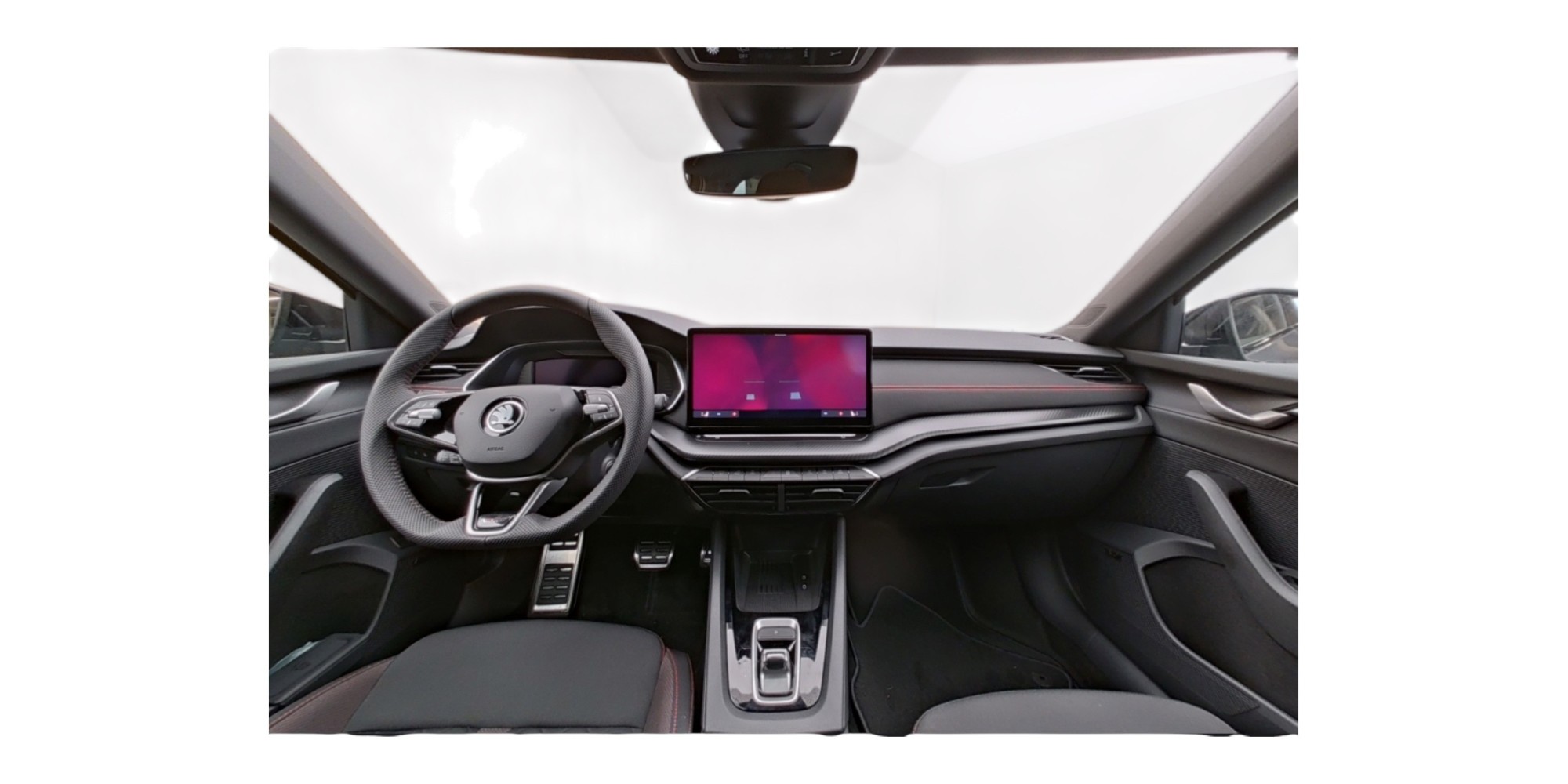 Skoda Octavia Combi RS 2.0 TSI DSG – Sporty & Spacious