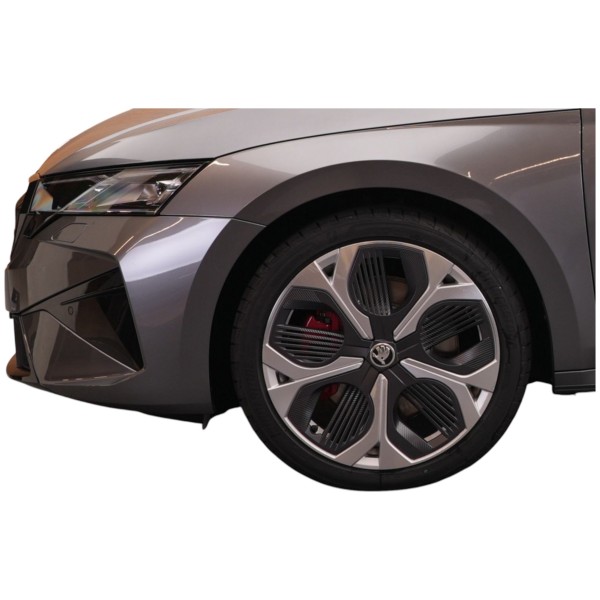 Skoda Octavia Combi RS 2.0 TSI DSG – Sporty & Spacious