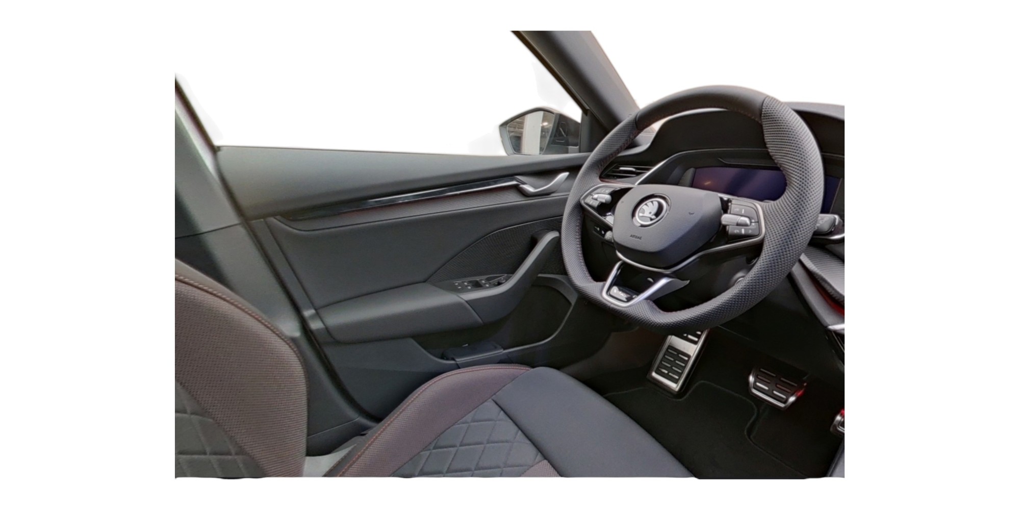 Skoda Octavia Combi RS 2.0 TSI DSG – Sporty & Spacious