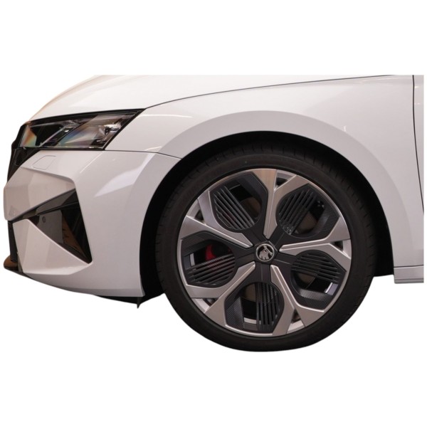 Skoda Octavia Combi RS 2.0 TSI DSG – Sporty & Spacious