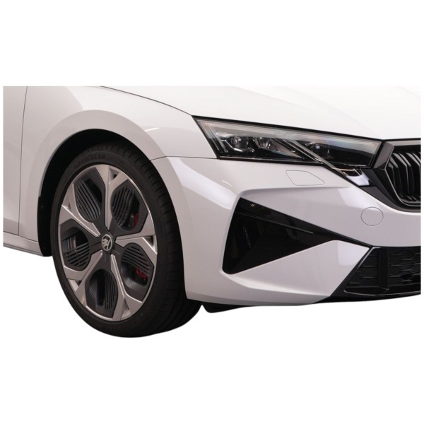 Skoda Octavia Combi RS 2.0 TSI DSG – Sporty & Spacious