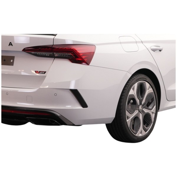 Skoda Octavia Combi RS 2.0 TSI DSG – Sporty & Spacious