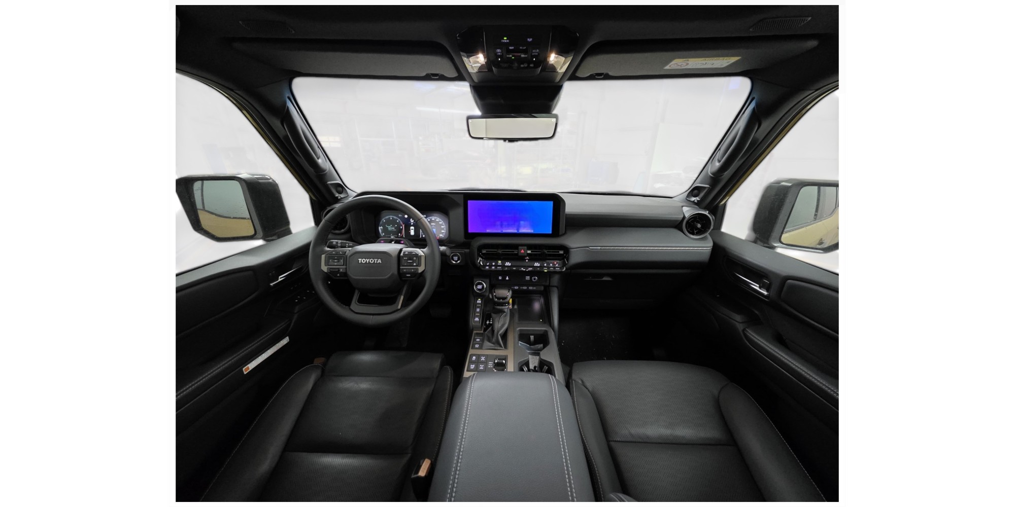 Toyota Land Cruiser 250 First Edition – Power & Off-Road Mastery