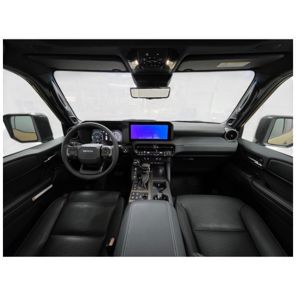 Toyota Land Cruiser 250 First Edition – Power & Off-Road Mastery