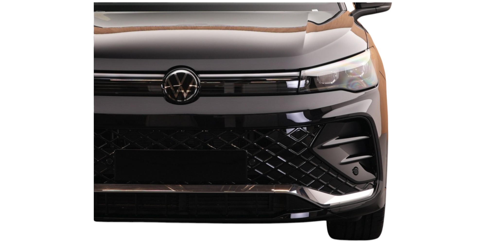 Volkswagen Tiguan R-Line 1.5 eTSI DSG – Power & Style