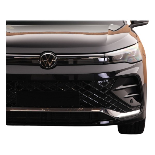 Volkswagen Tiguan R-Line 1.5 eTSI DSG – Power & Style