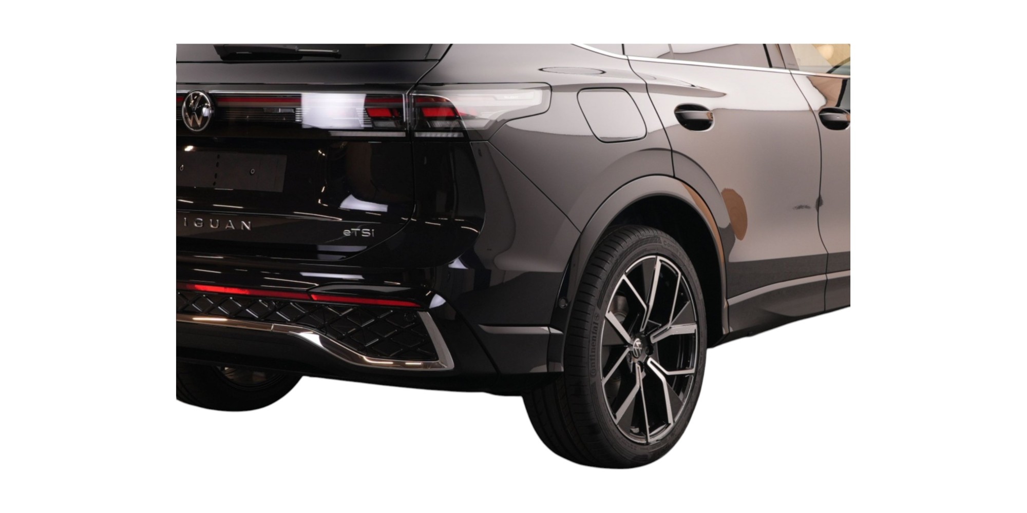 Volkswagen Tiguan R-Line 1.5 eTSI DSG – Power & Style