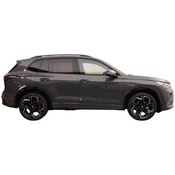 Volkswagen Tiguan R-Line 1.5 eTSI DSG – Power & Style