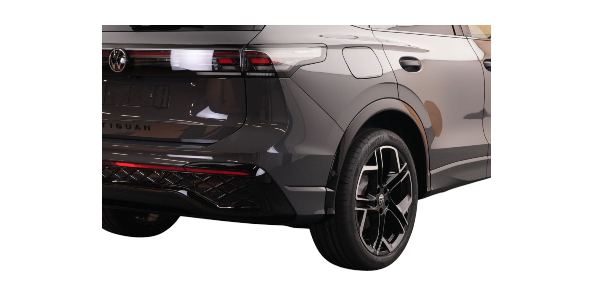 Volkswagen Tiguan R-Line 1.5 eTSI DSG – Power & Style