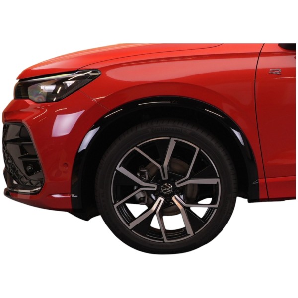 Volkswagen Tiguan R-Line 1.5 eTSI DSG – Power & Style