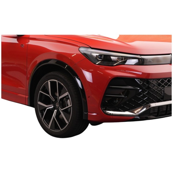 Volkswagen Tiguan R-Line 1.5 eTSI DSG – Power & Style