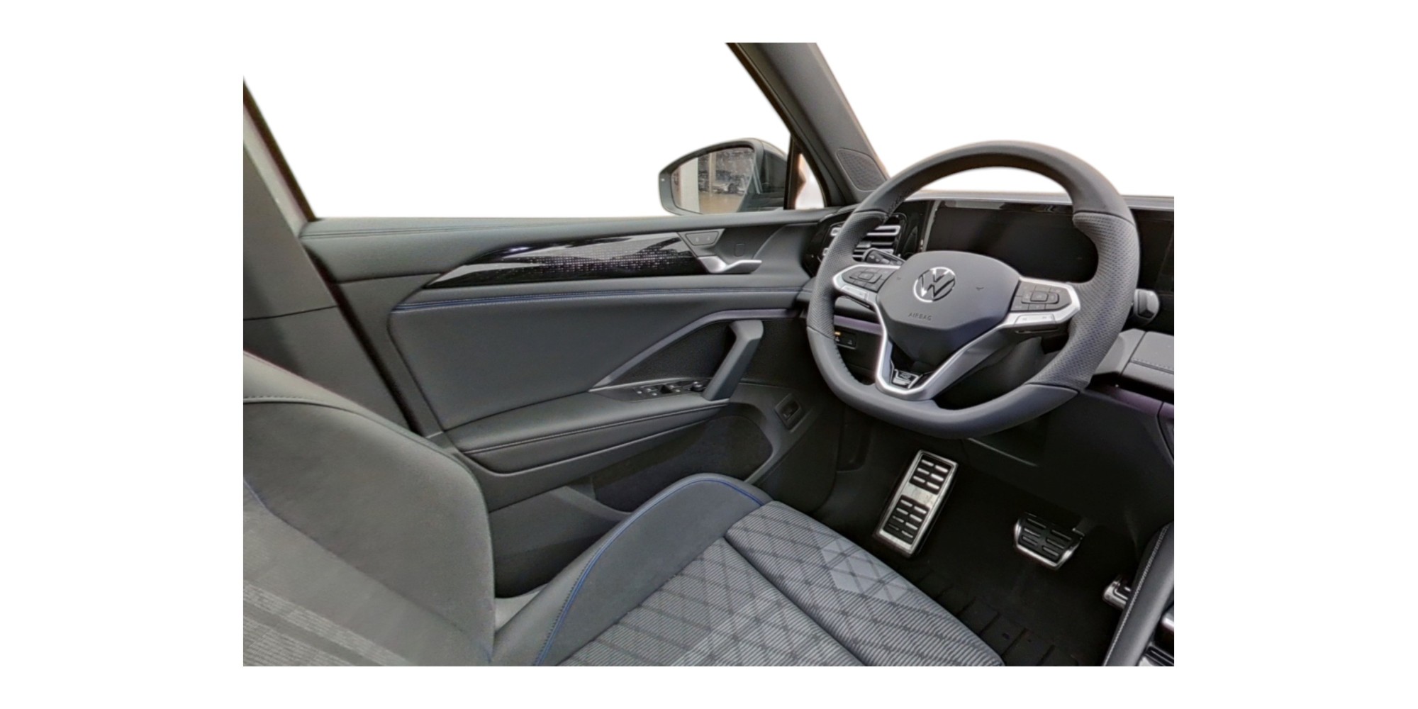 Volkswagen Tiguan R-Line 1.5 eTSI DSG | Modena Motors