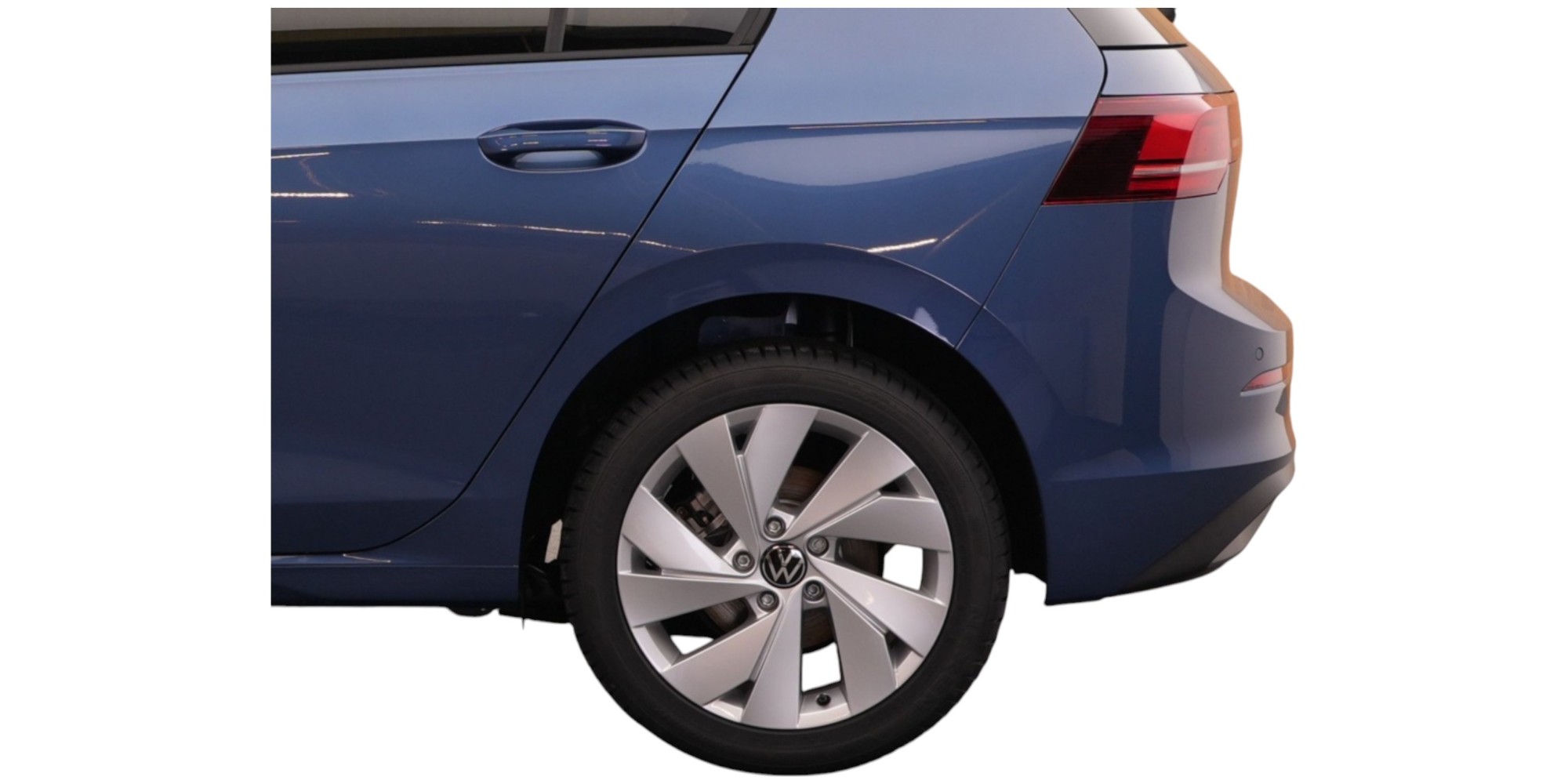 Volkswagen Golf R-Line | Hybrid Efficiency Hatchback