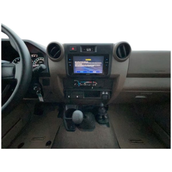 Toyota Land Cruiser 76 G-Grade 4x4 | Modena Motors