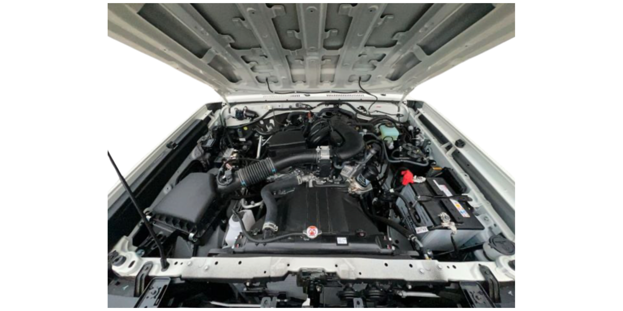 Toyota Land Cruiser 76 G-Grade 4x4 | Modena Motors